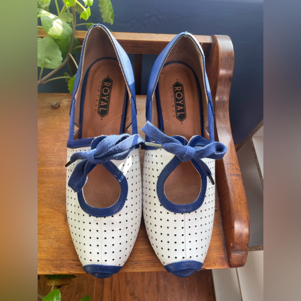 Royal Vintage Ginger in Blue, size 8